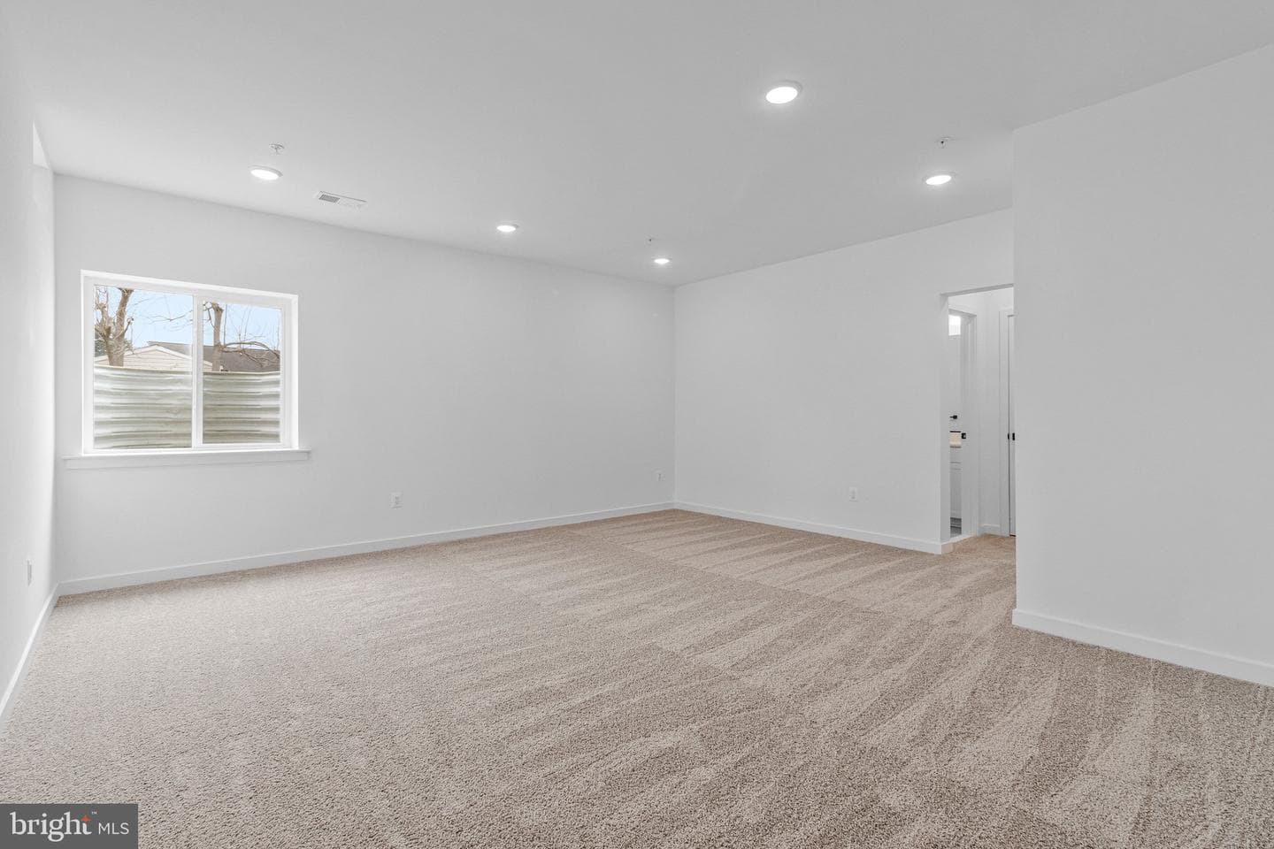 5719 Howard Drive photo 21