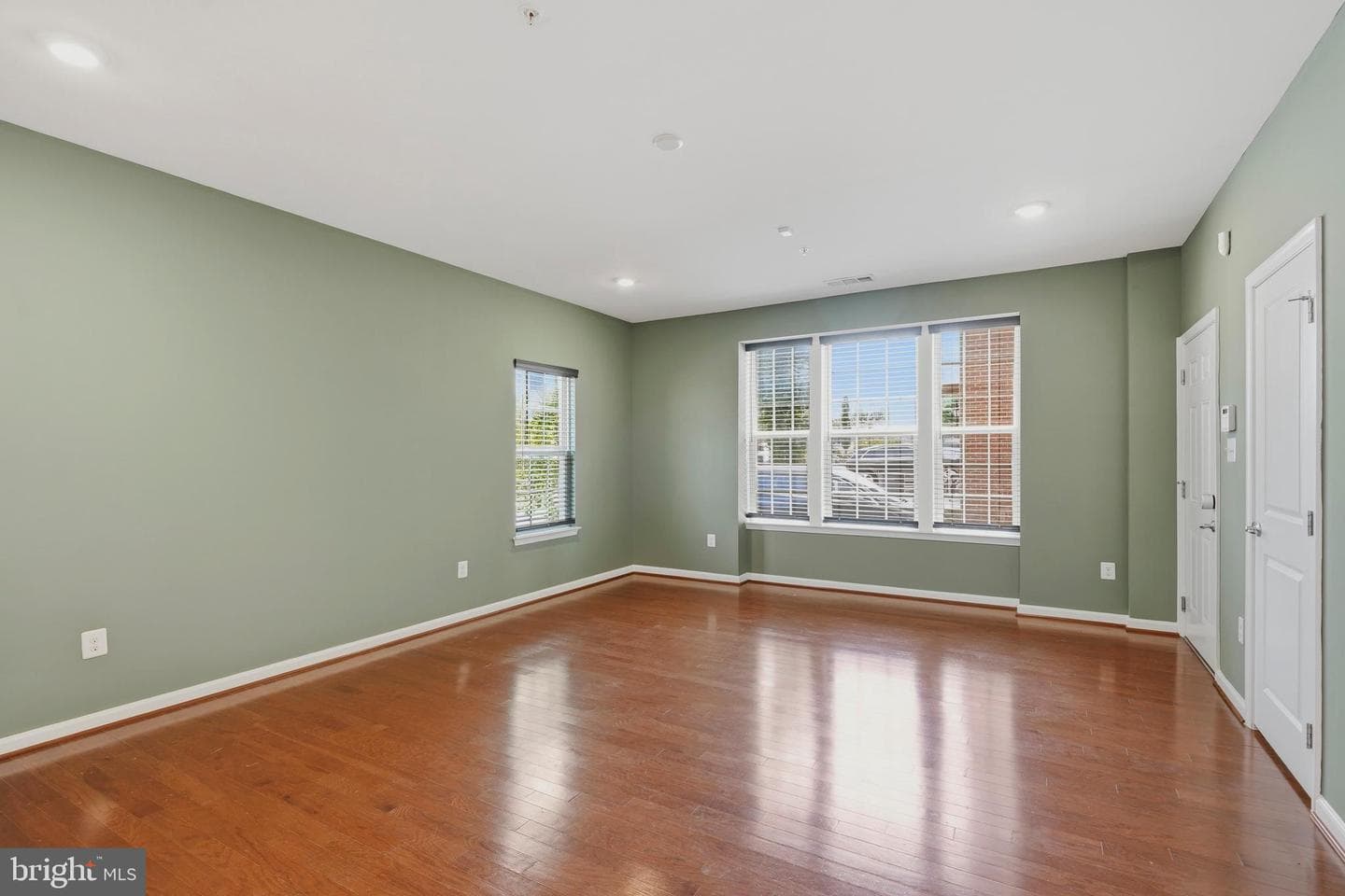 8021 Orchard Grove Road photo 4