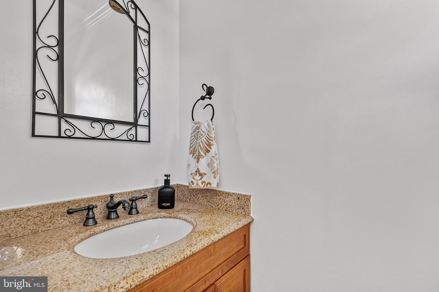 1434 Mara Vista Court #122xb photo 12