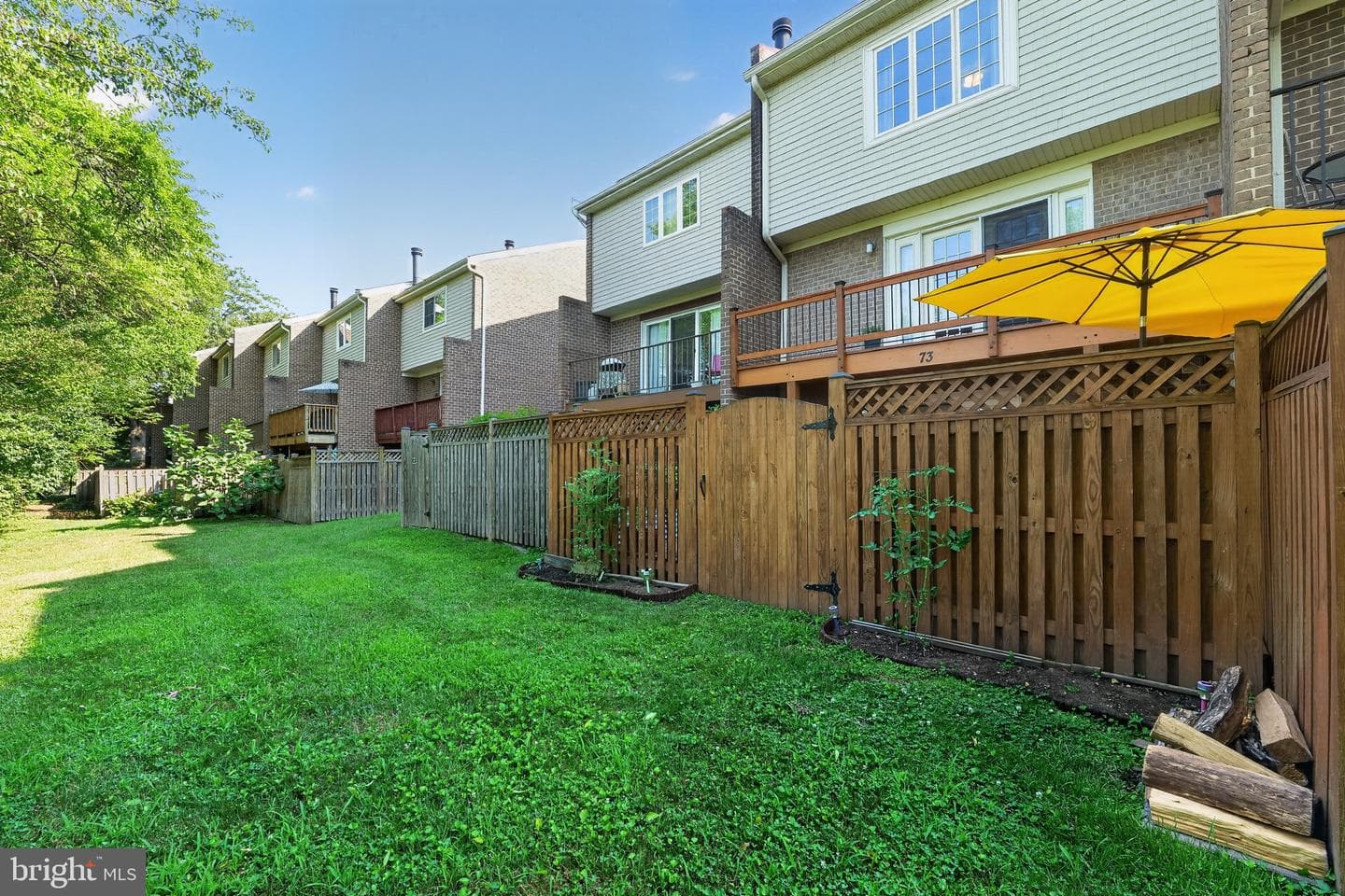 73 Gentry Court photo 4