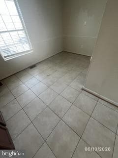 608 Greenbriar Lane photo 13