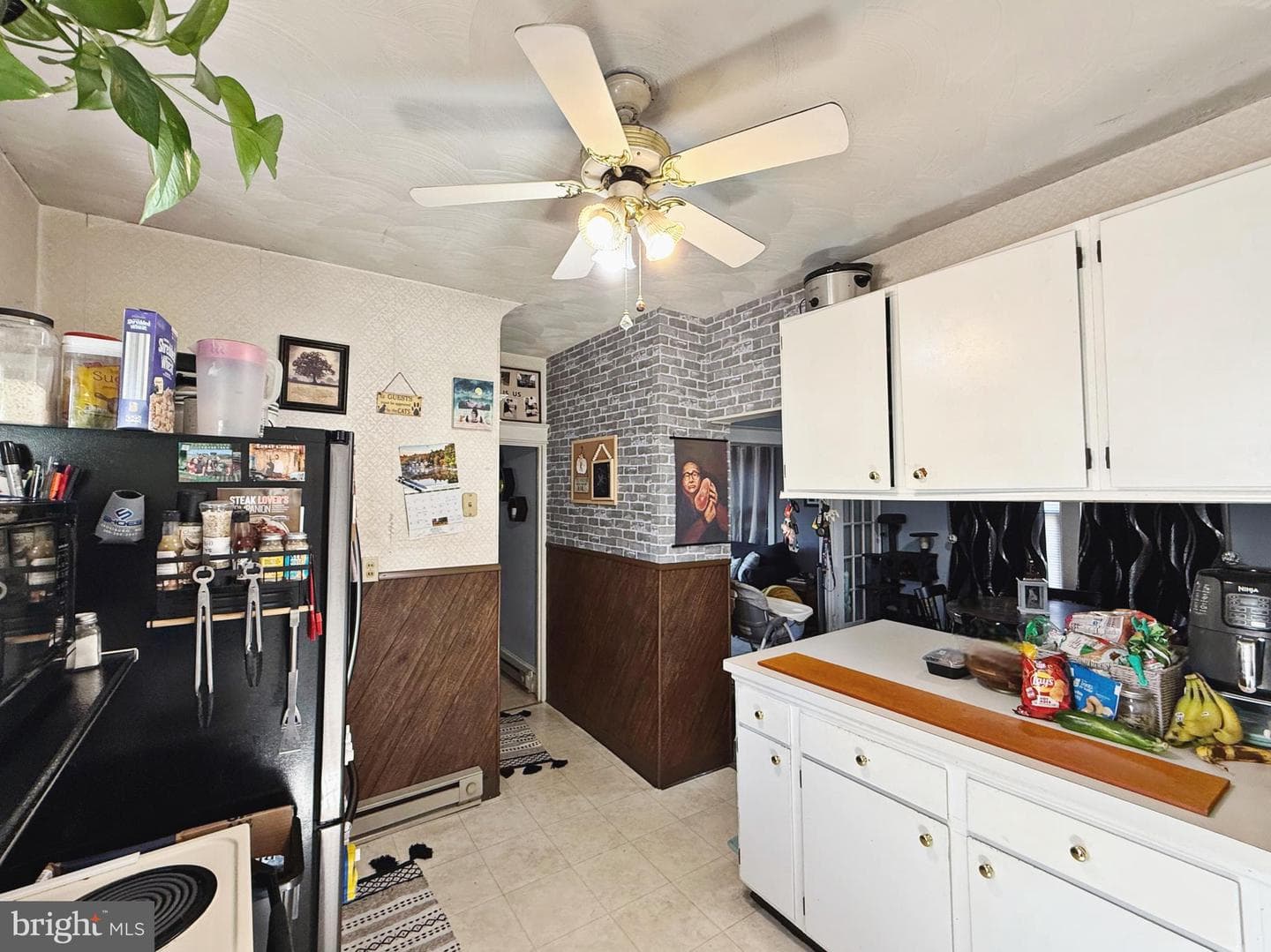 519 Forester Avenue photo 8