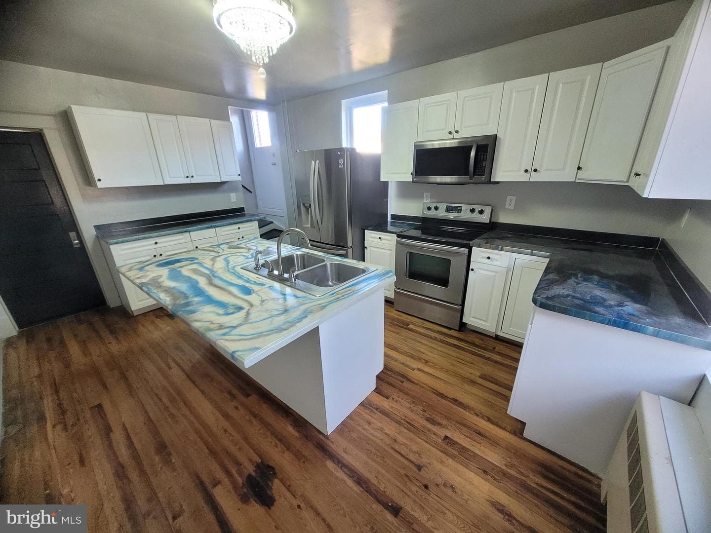 611 Bedford Street photo 15