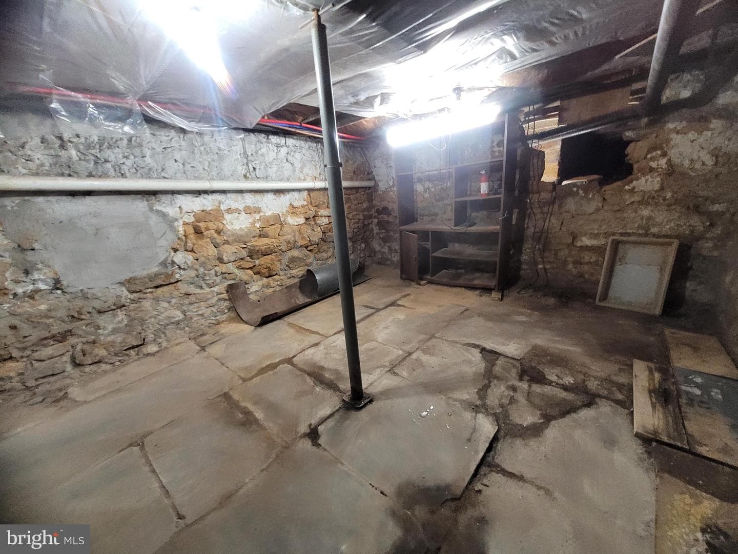 611 Bedford Street photo 47