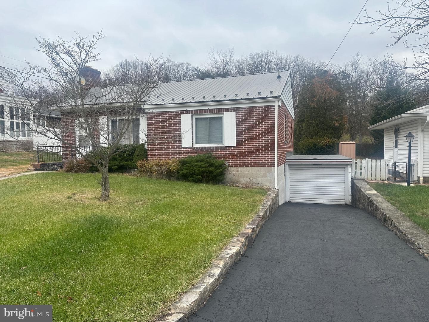 1105 Holland Street photo 19