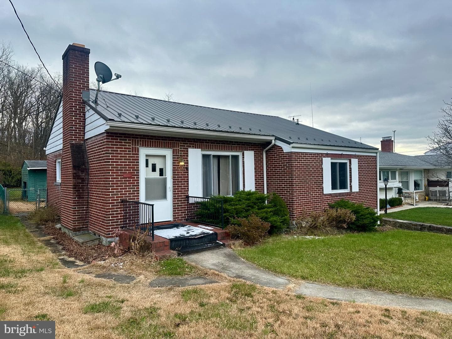 1105 Holland Street photo 35