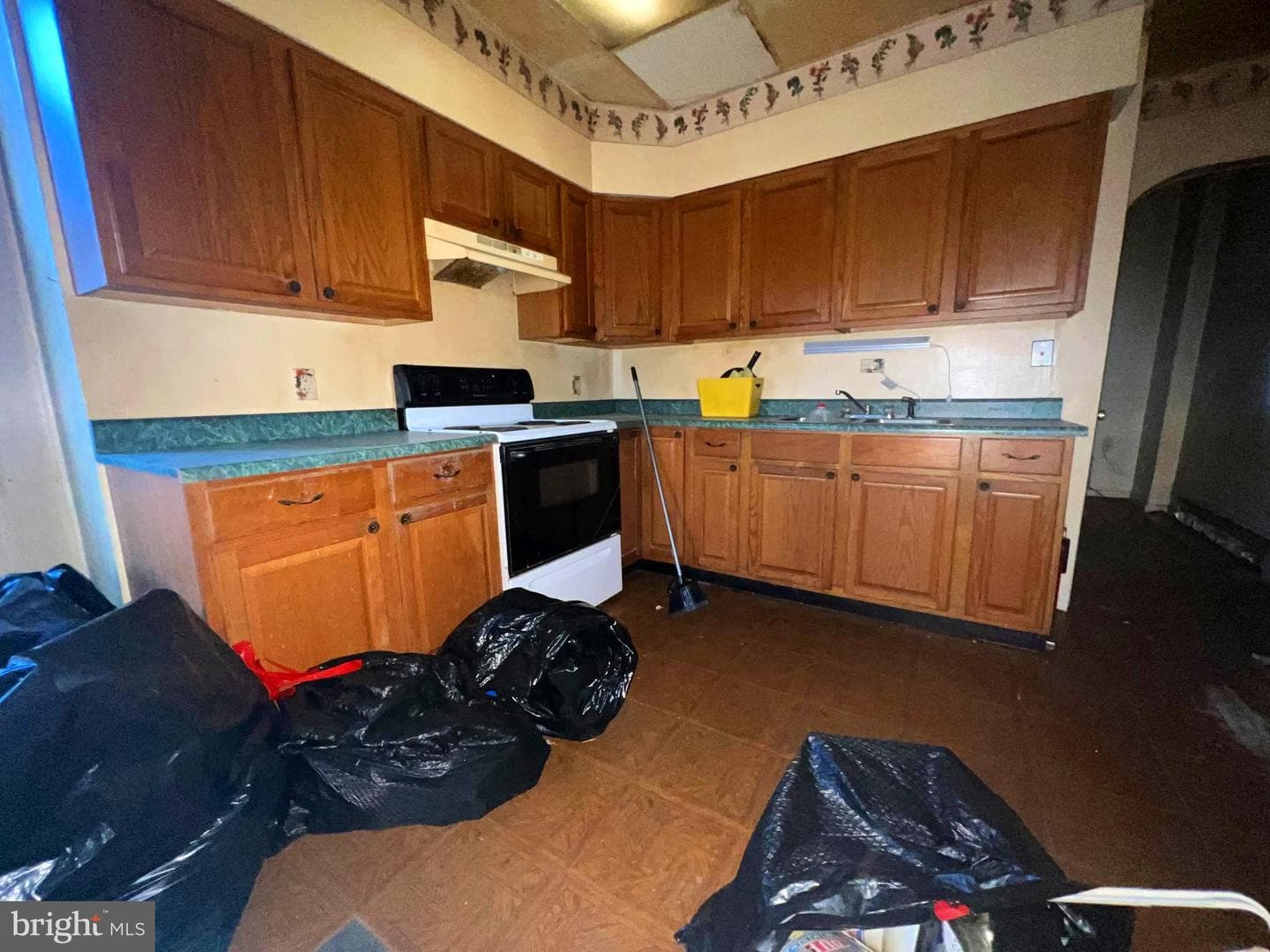 28 Boone St photo 11