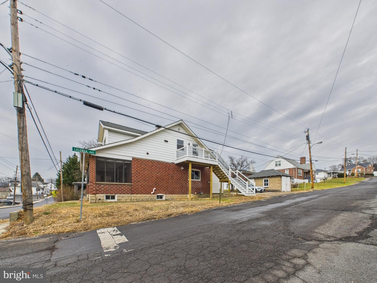 820 E Oldtown Rd photo 31