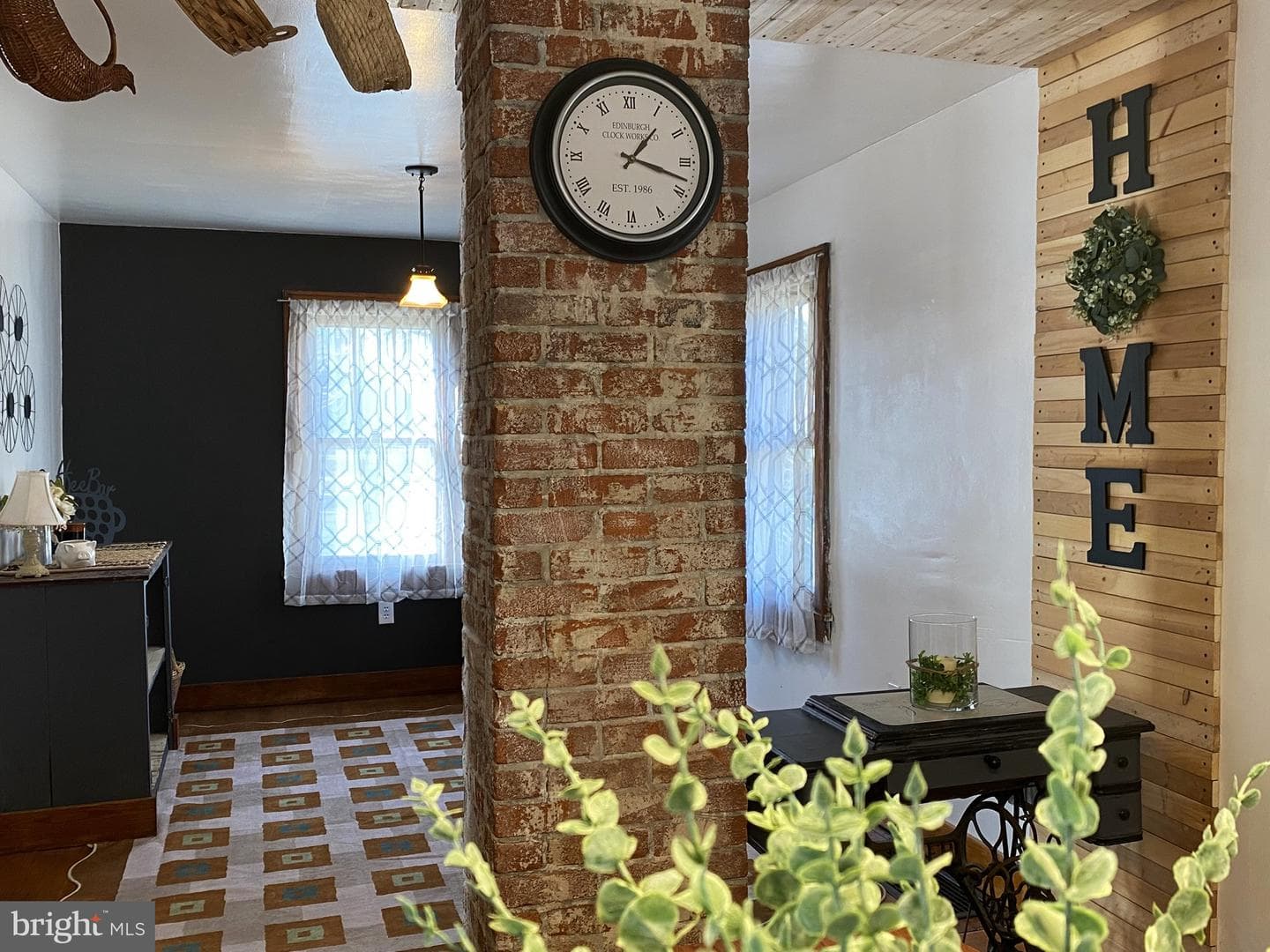 1012 Kent Avenue photo 12
