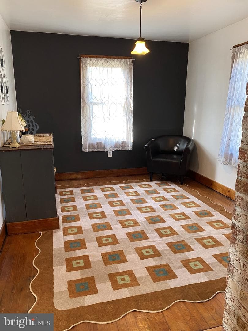 1012 Kent Avenue photo 16