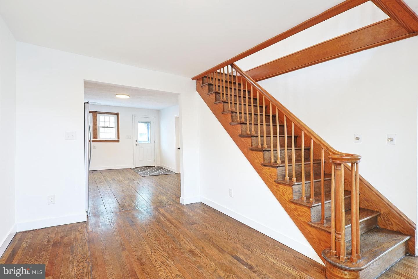 409 Springdale Street photo 2