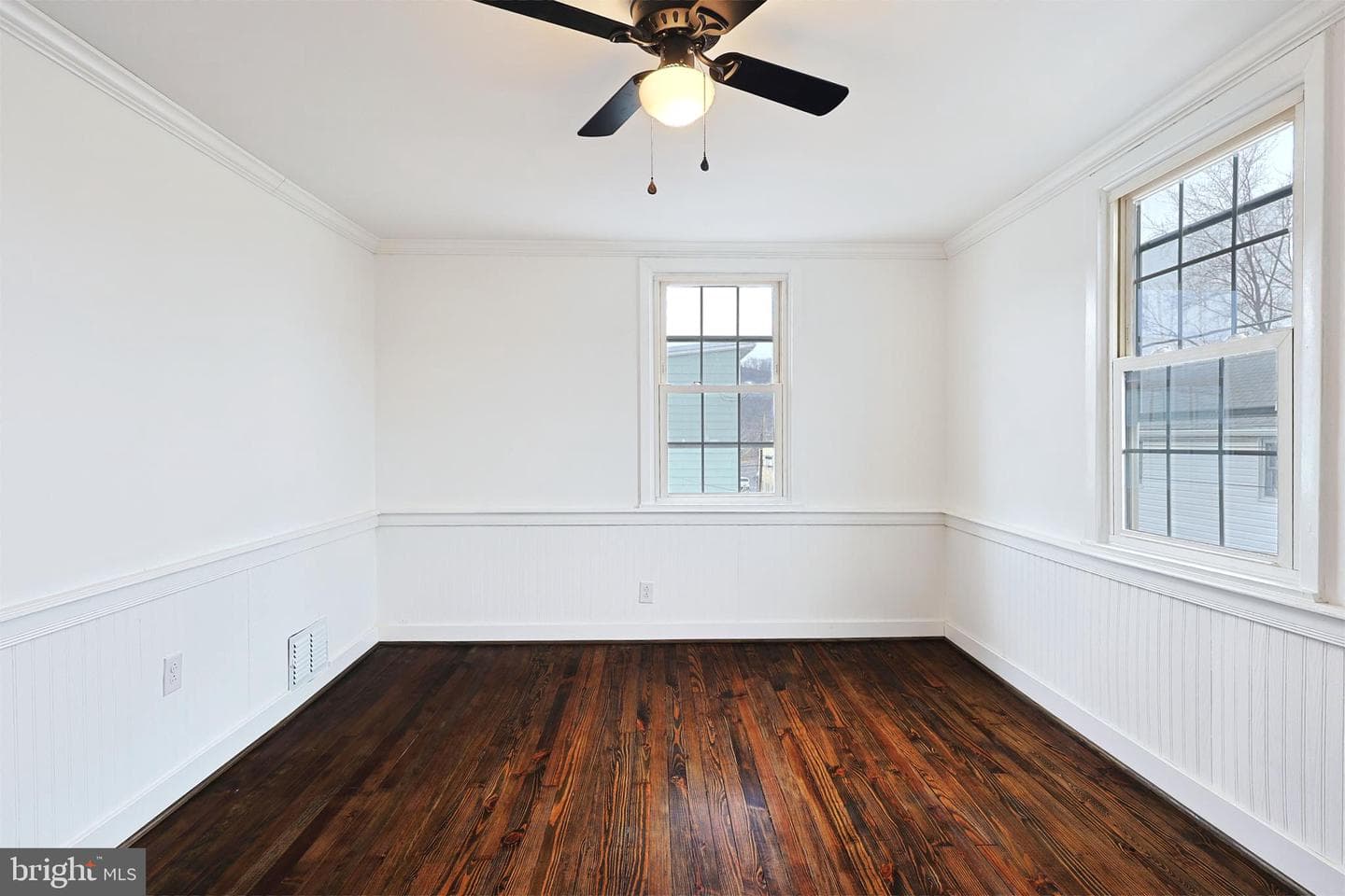 409 Springdale Street photo 41