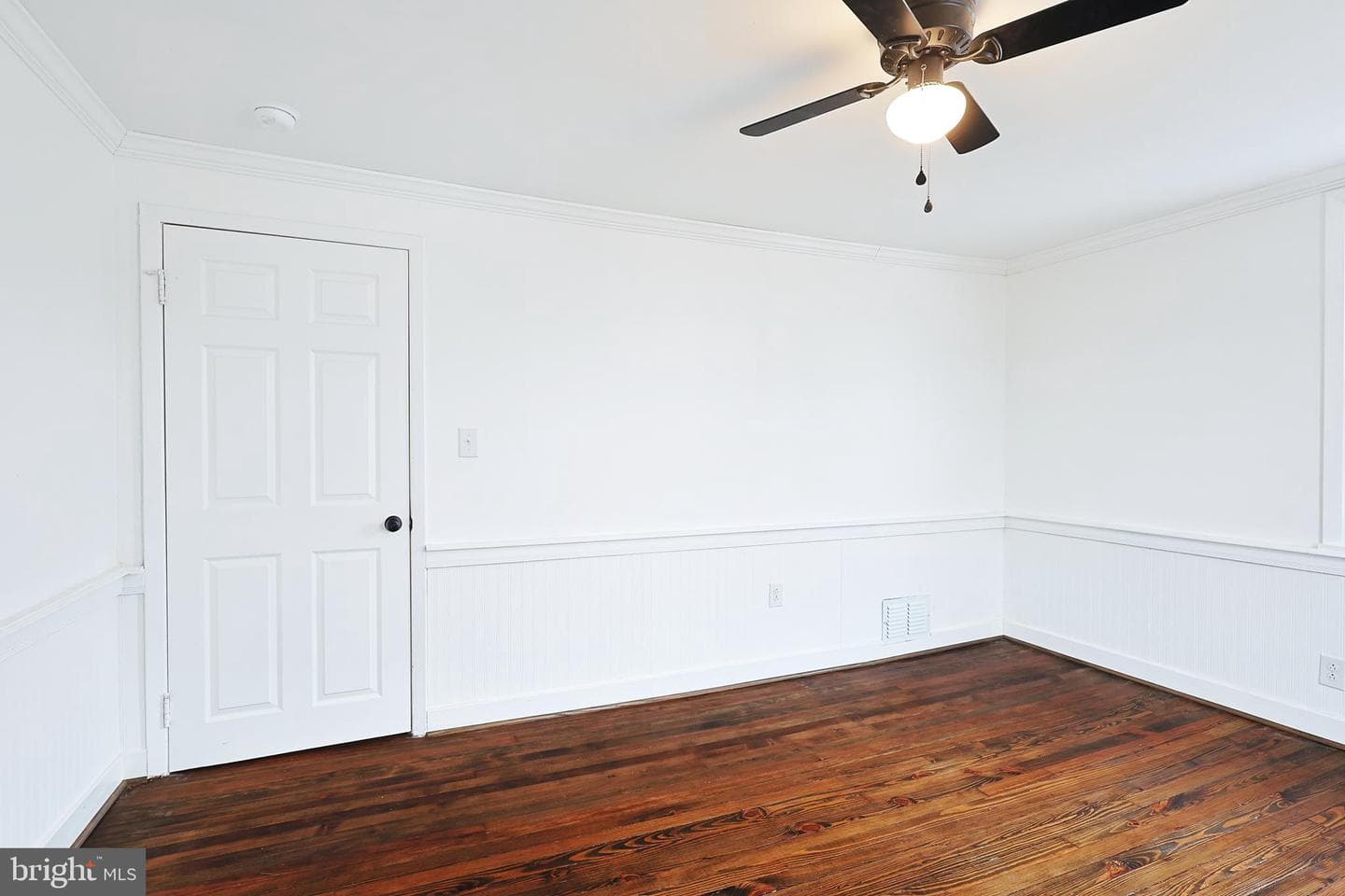 409 Springdale Street photo 43