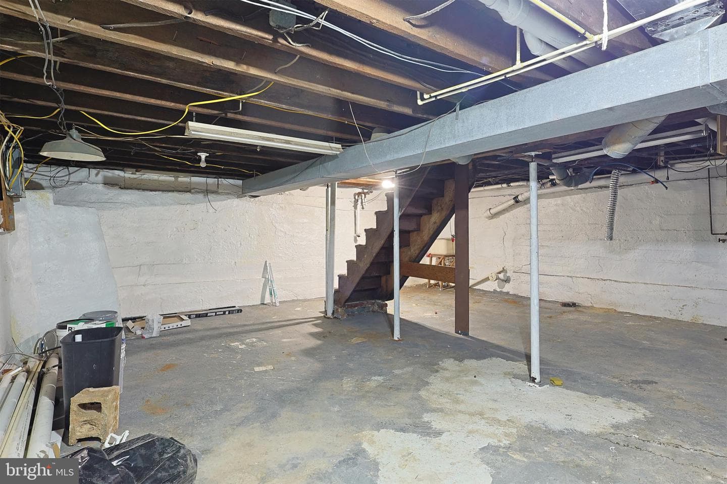 409 Springdale Street photo 56