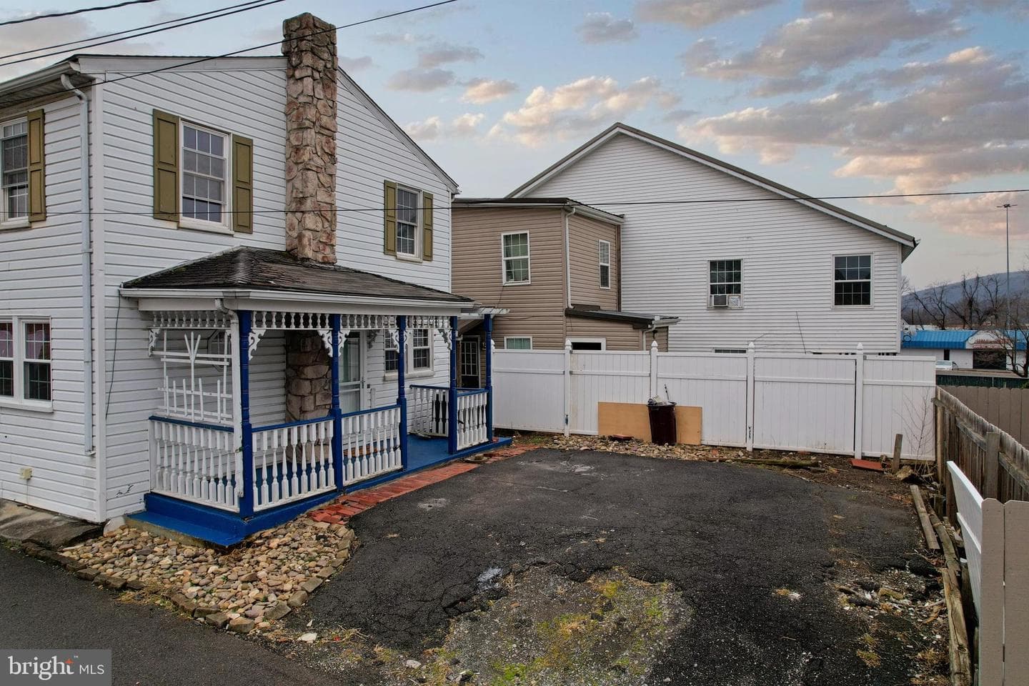 409 Springdale Street photo 62
