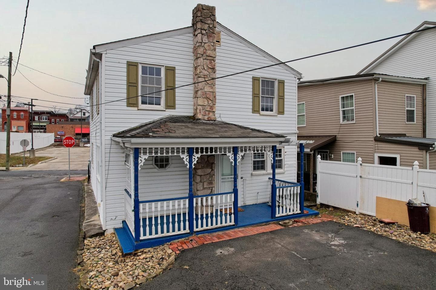 409 Springdale Street photo 63