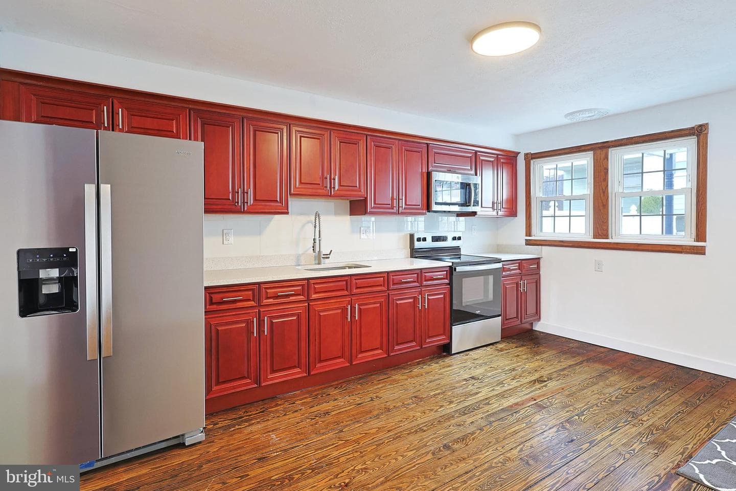 409 Springdale Street photo 7