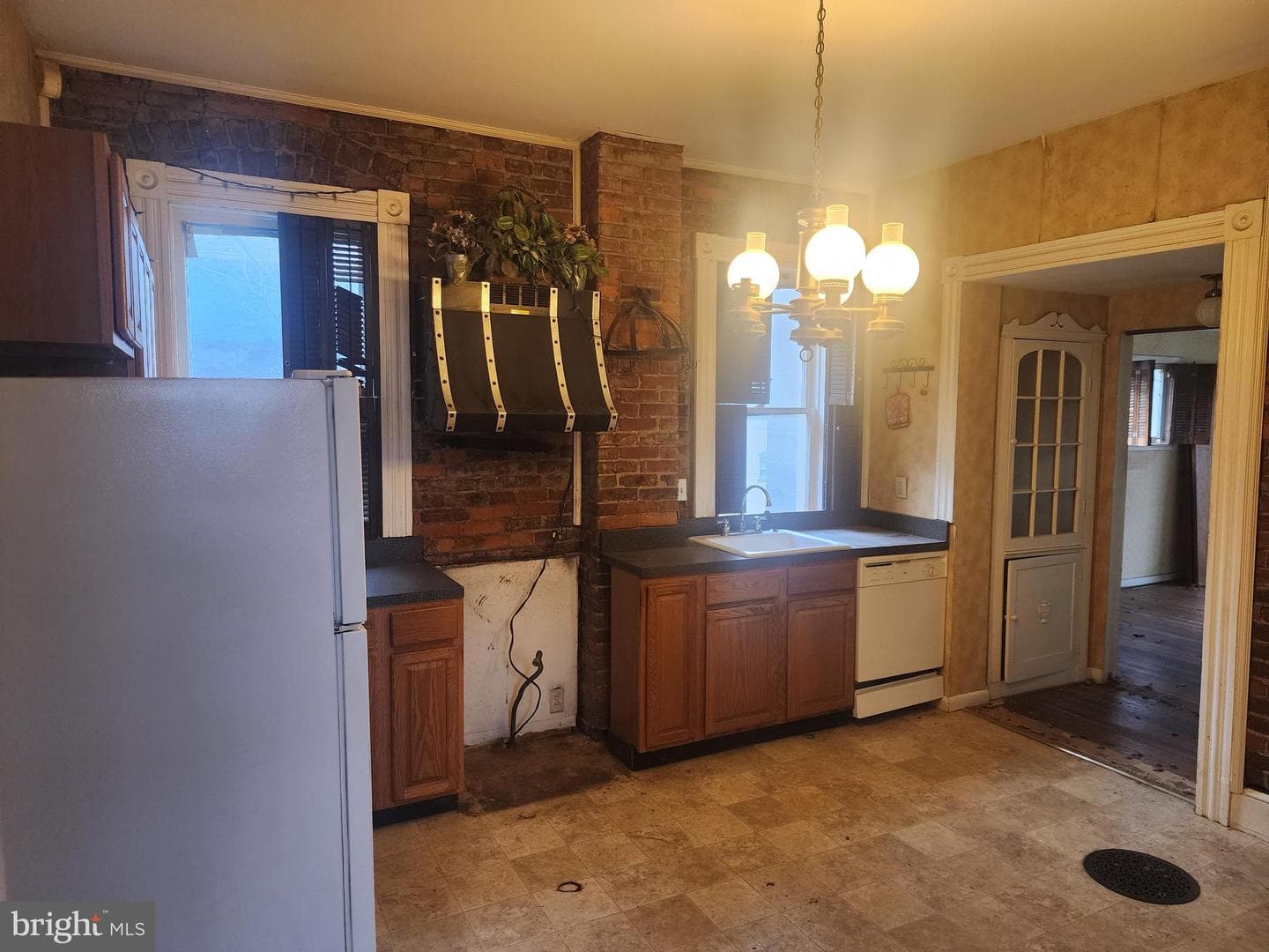 116 Decatur Street photo 8