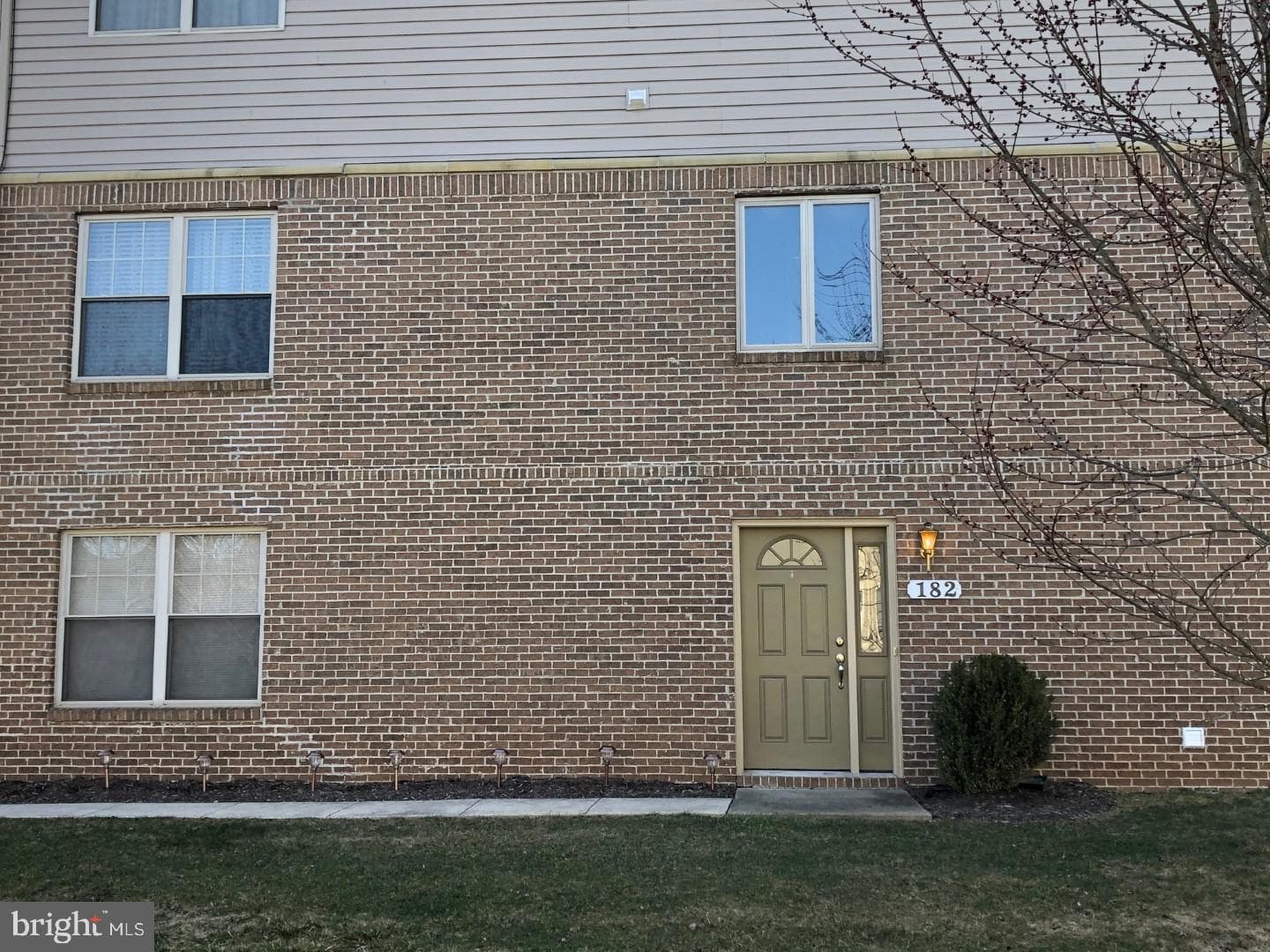 182 Sunrise Circle photo 3