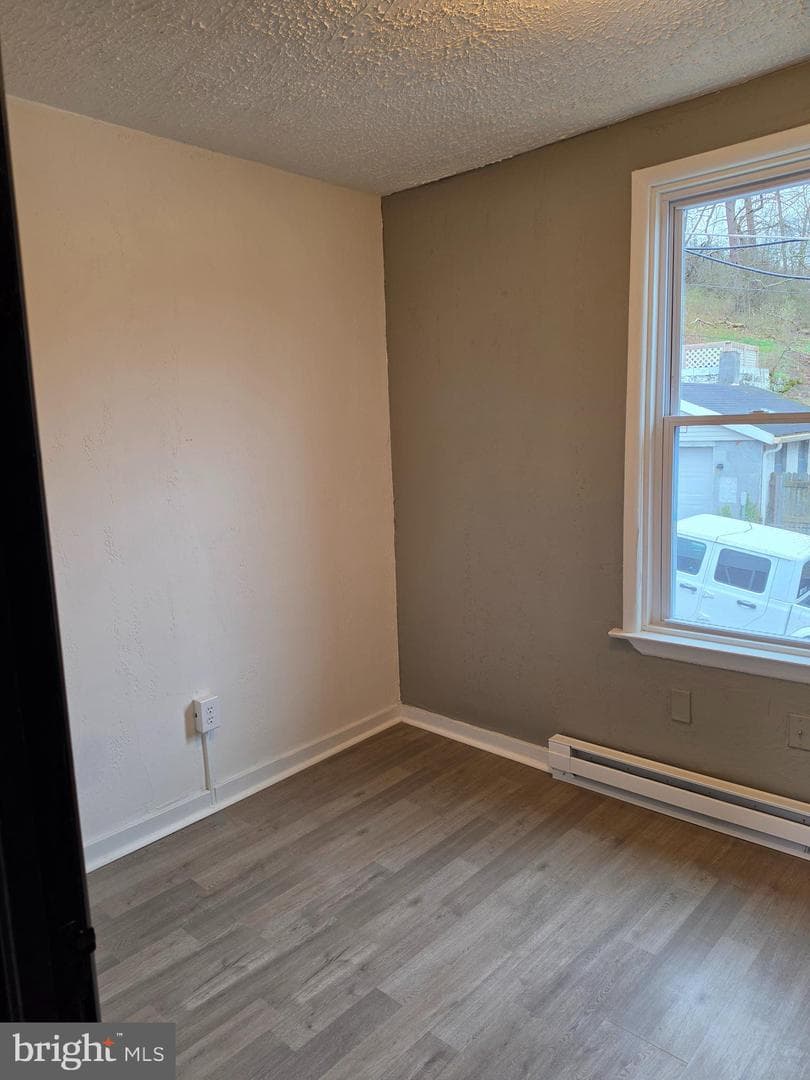 901 Shades Lane photo 10