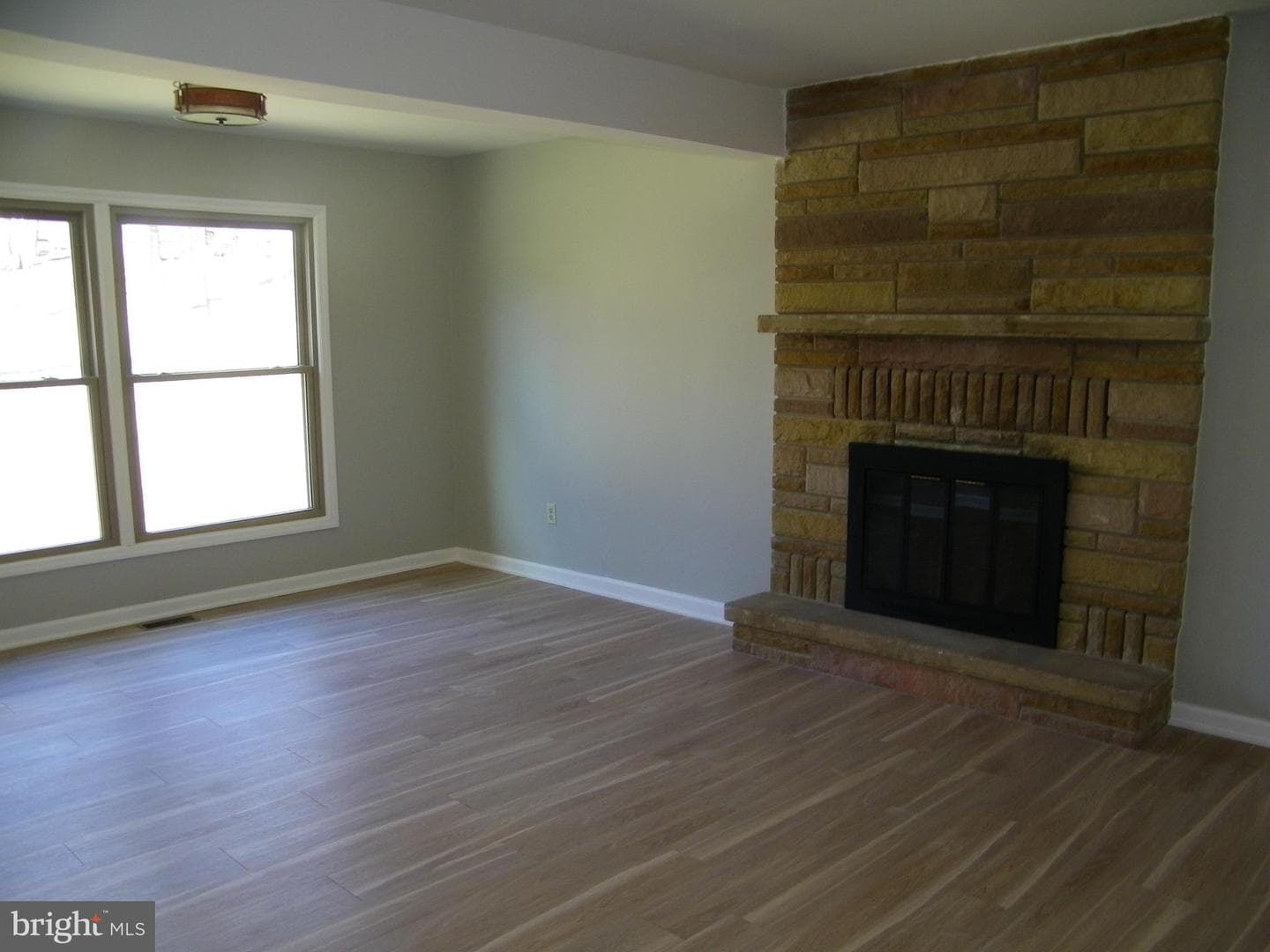 15403 Brandywine Drive SW photo 9