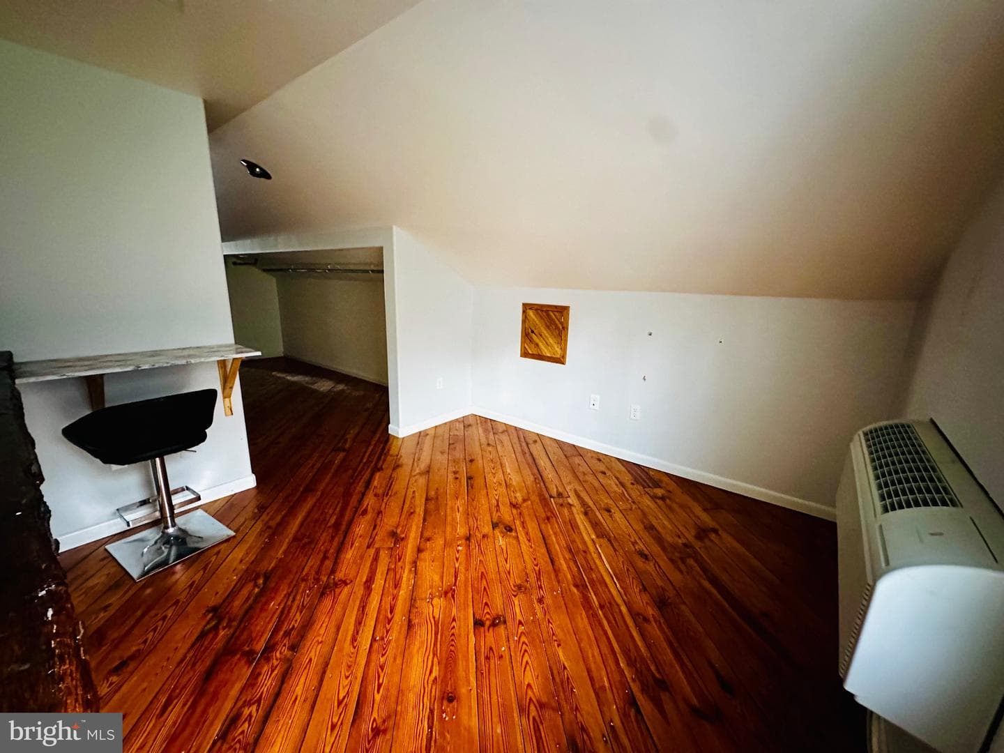 12401 Mcmullen Highway SW photo 18