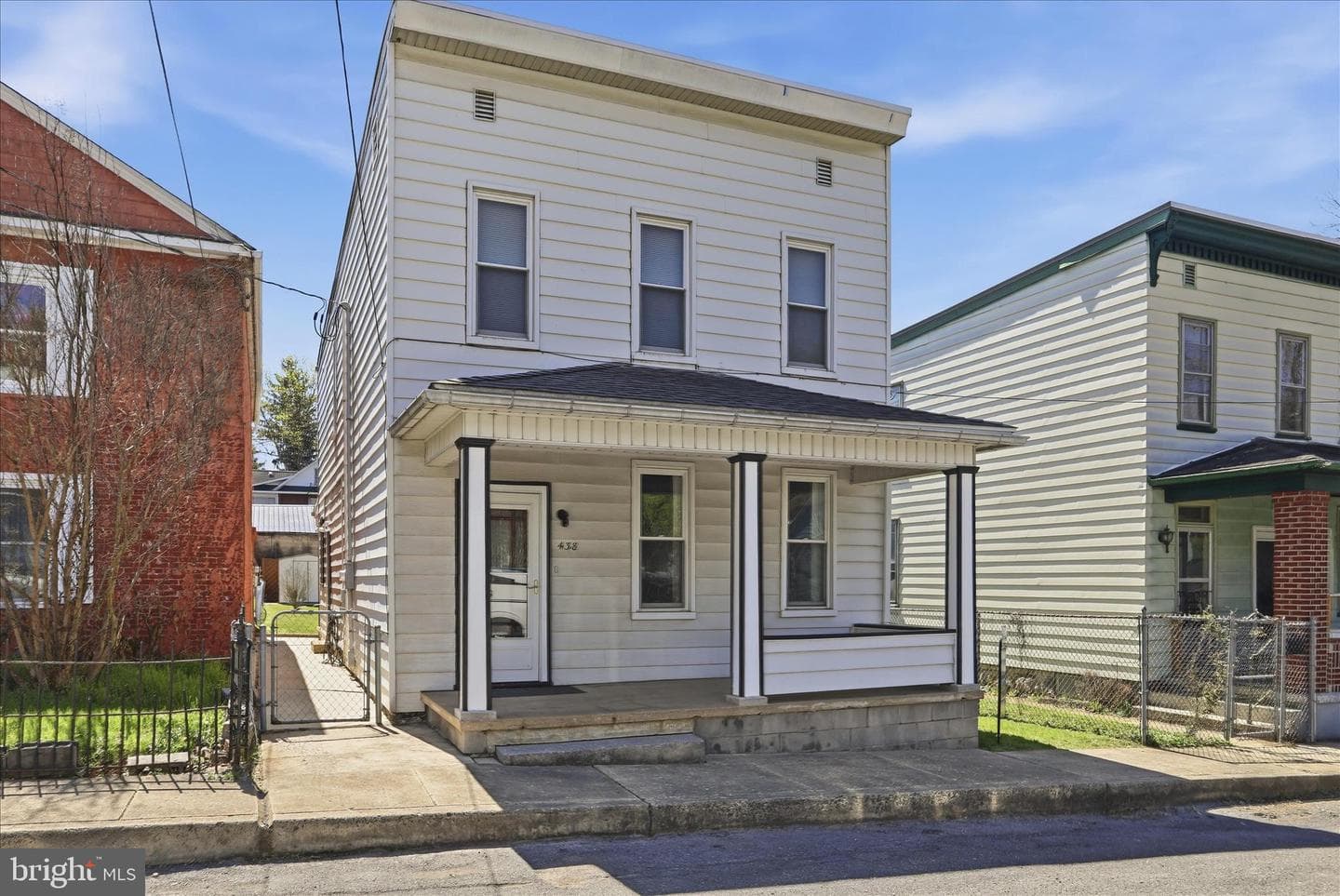 438 Chestnut Street