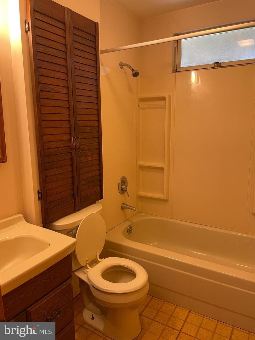 109 Reynolds photo 19