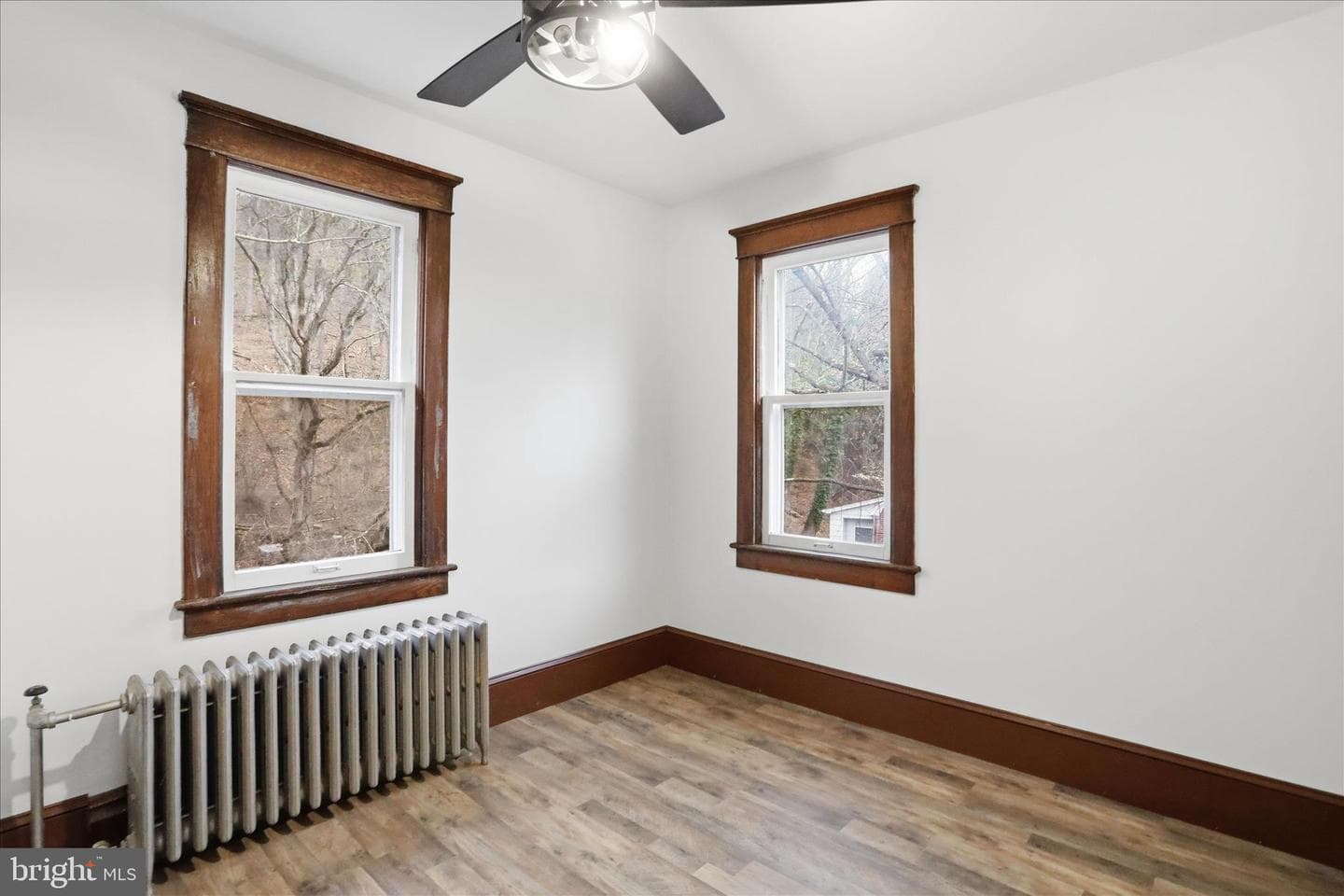 465 Warren Street photo 20