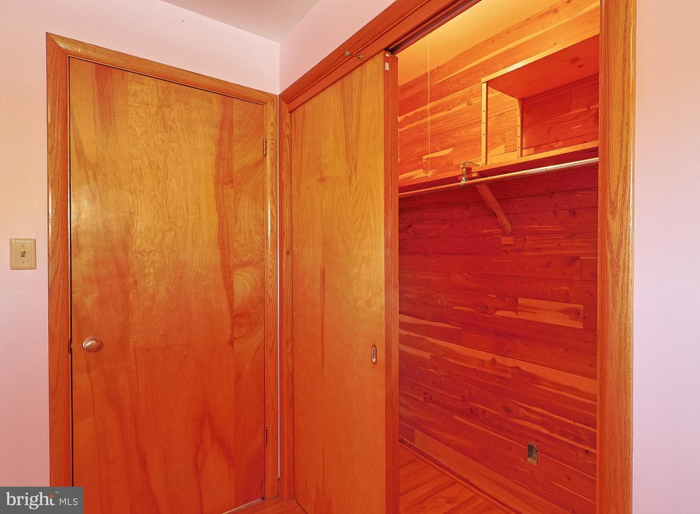 12043 Iris Avenue photo 27
