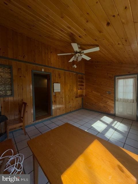 12105 Dandelion Avenue photo 4