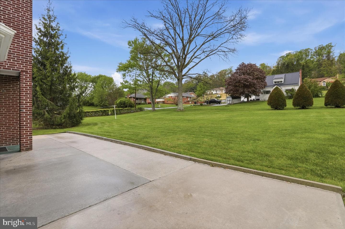 12035 Bedford Road NE photo 7