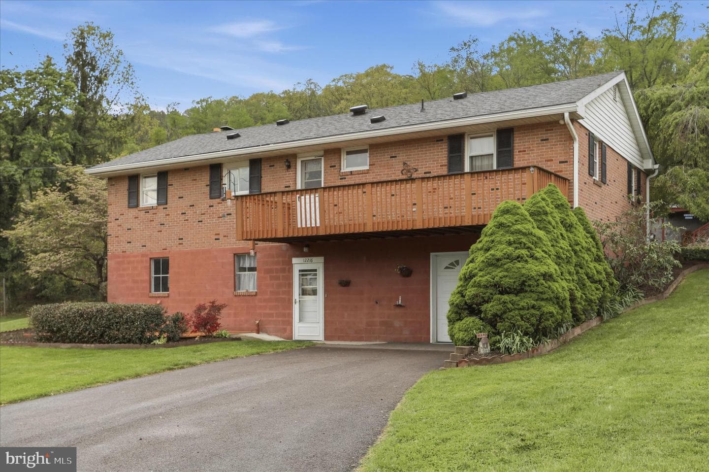 12216 Mcmullen Highway SW photo 32