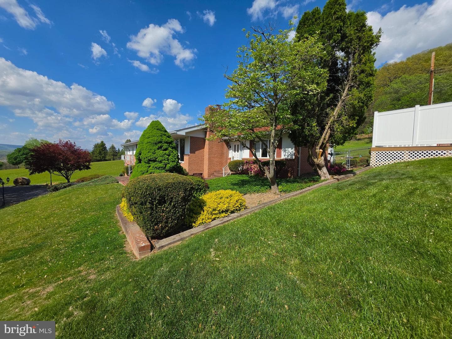 13710 Cardinal Dr SE photo 42