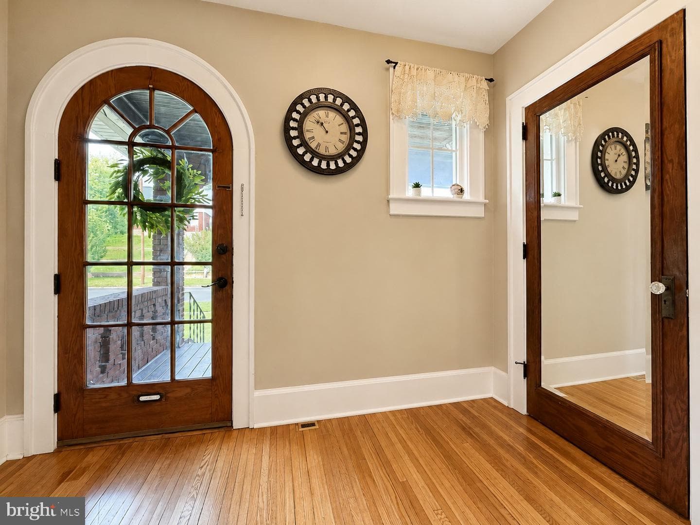 525 Louisiana Avenue photo 4