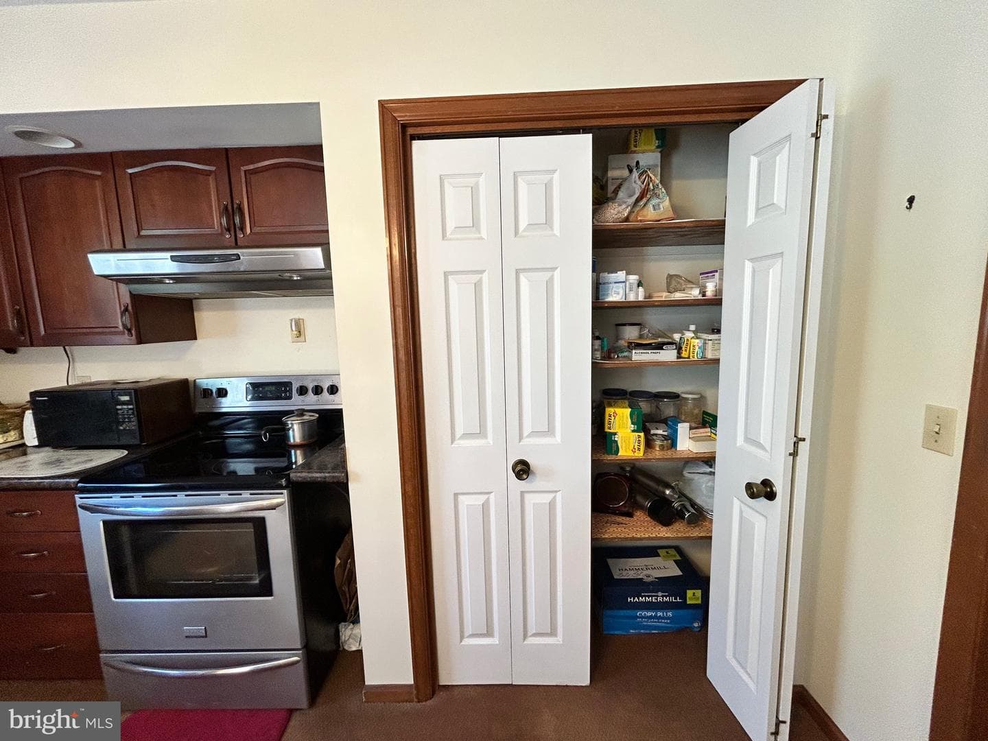 1048 Bishop Walsh Road photo 14