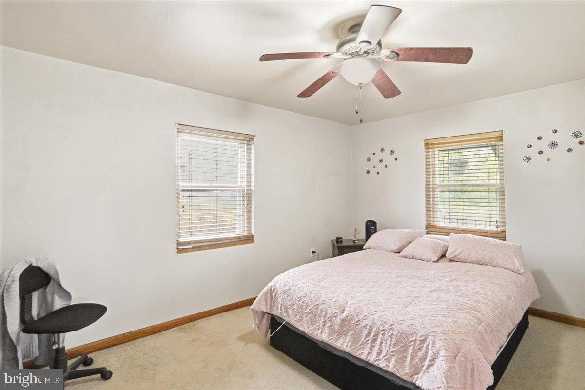 111 Wempe Drive photo 14