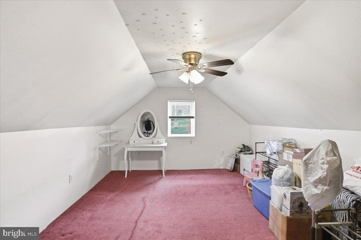 111 Wempe Drive photo 17