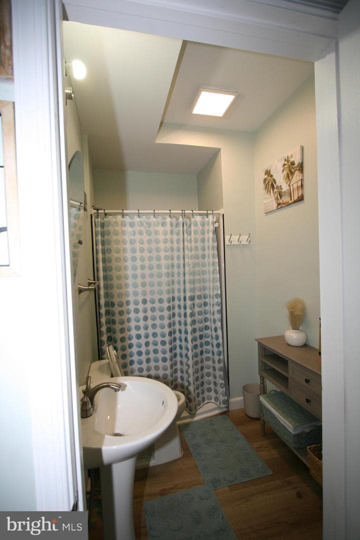 236 Glenn Street photo 59