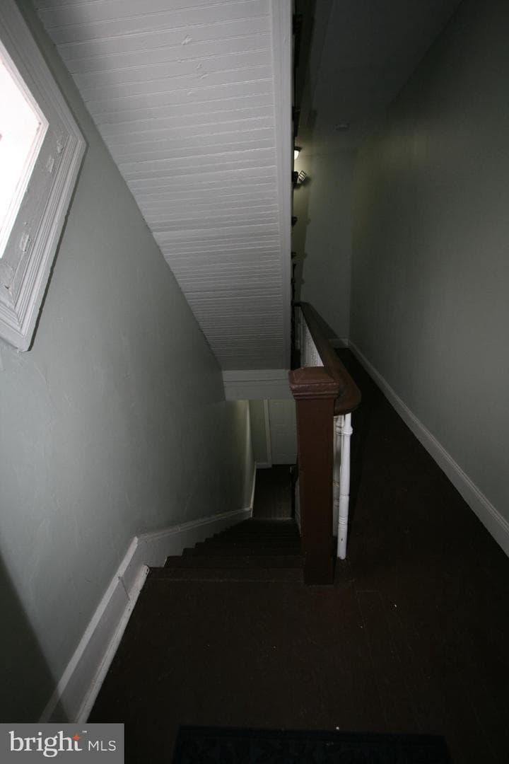 236 Glenn Street photo 79