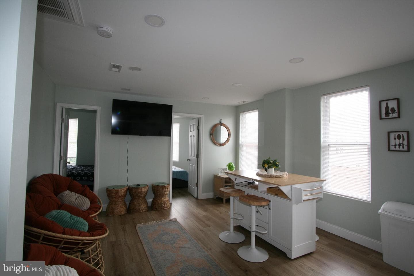 236 Glenn Street photo 85