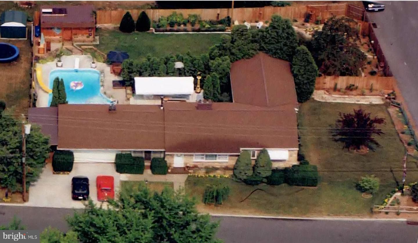 203 Wempe Drive photo 5