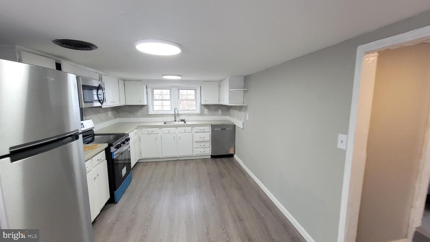 4 Yost Avenue photo 18