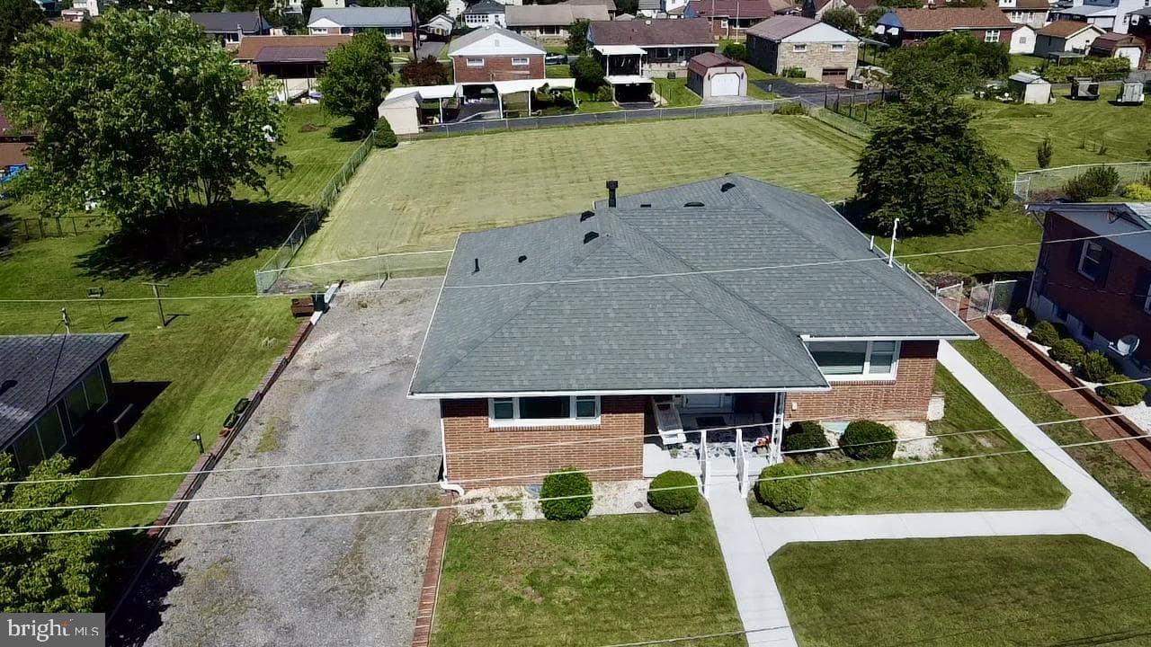 27 Moran Avenue photo 21