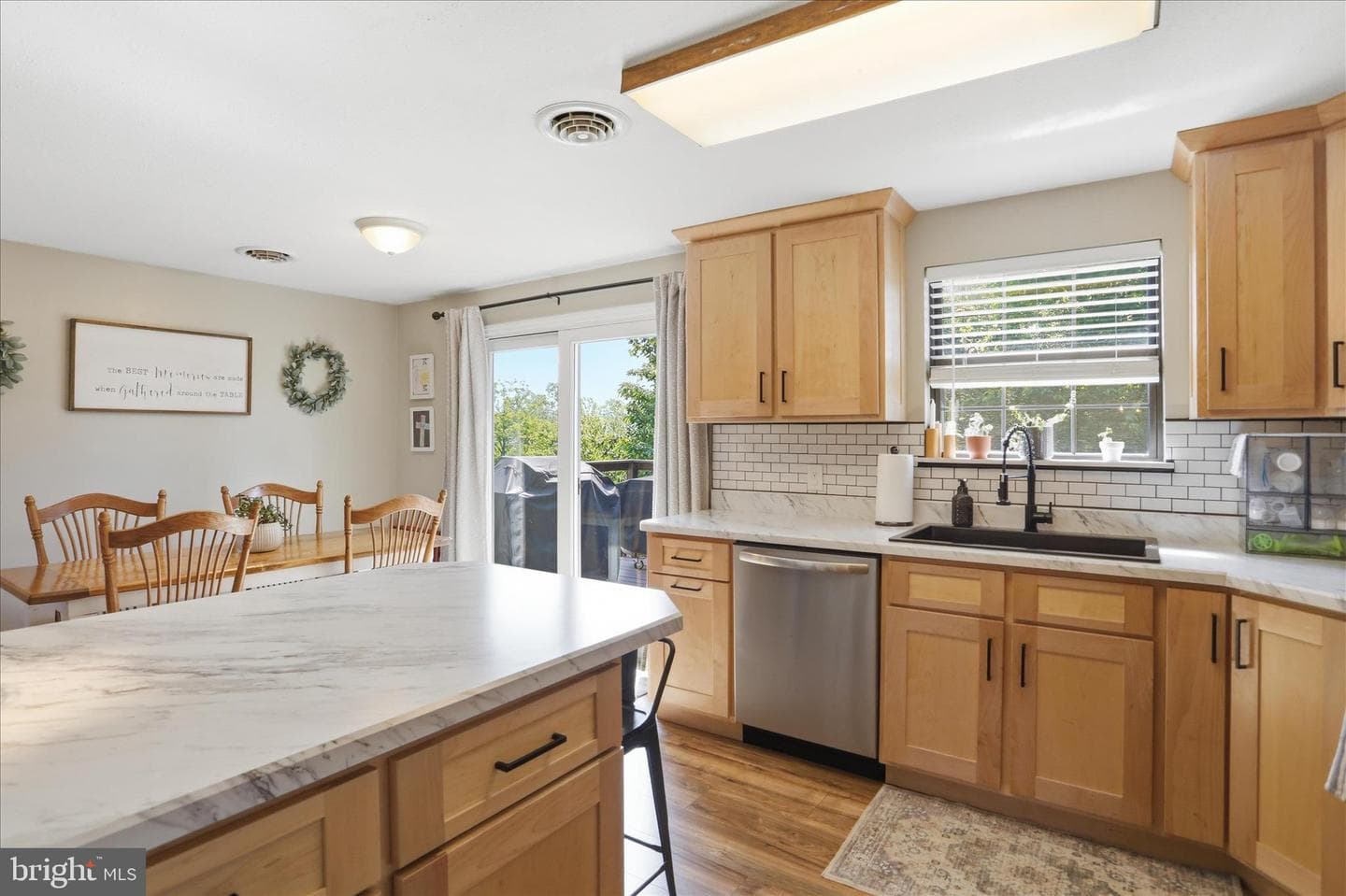 10110 Hillcrest Drive photo 11