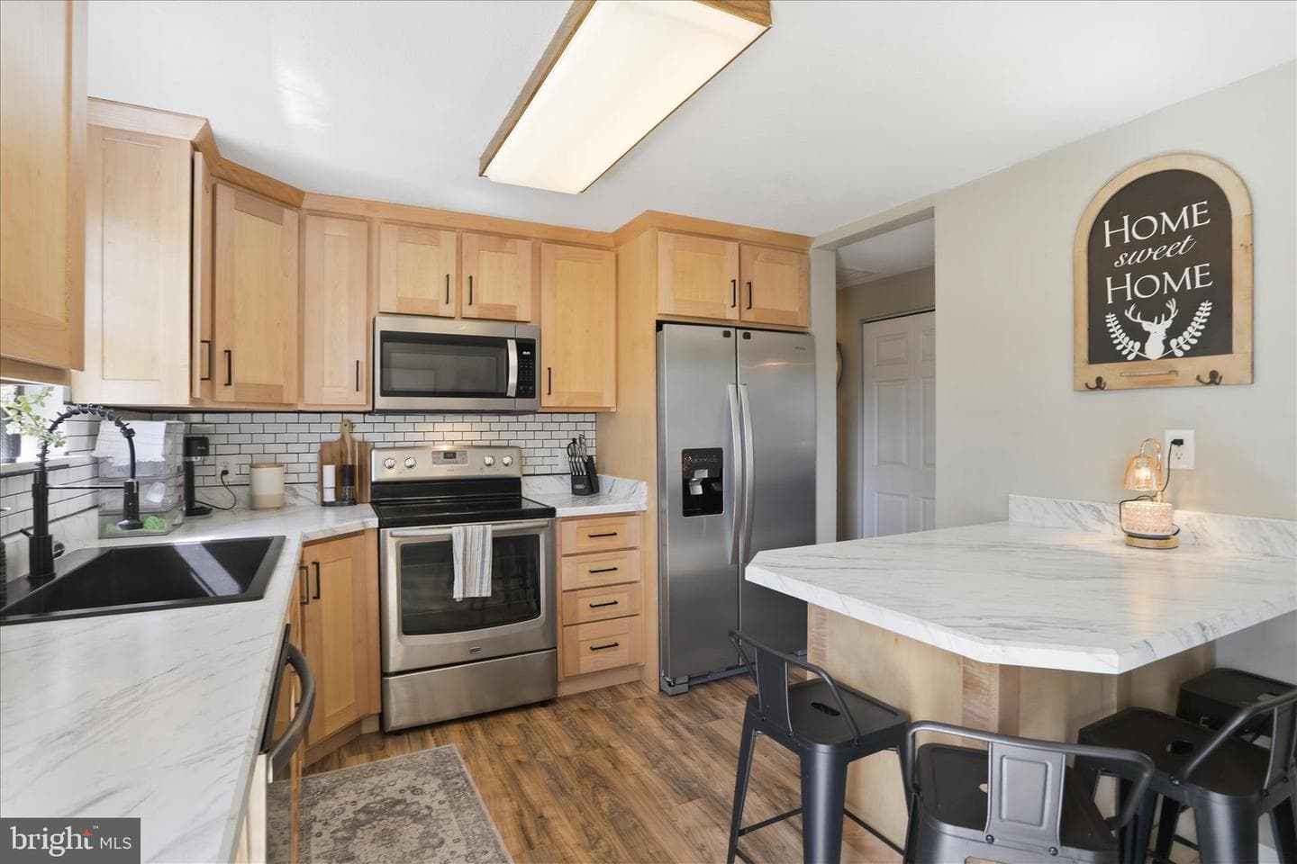 10110 Hillcrest Drive photo 8