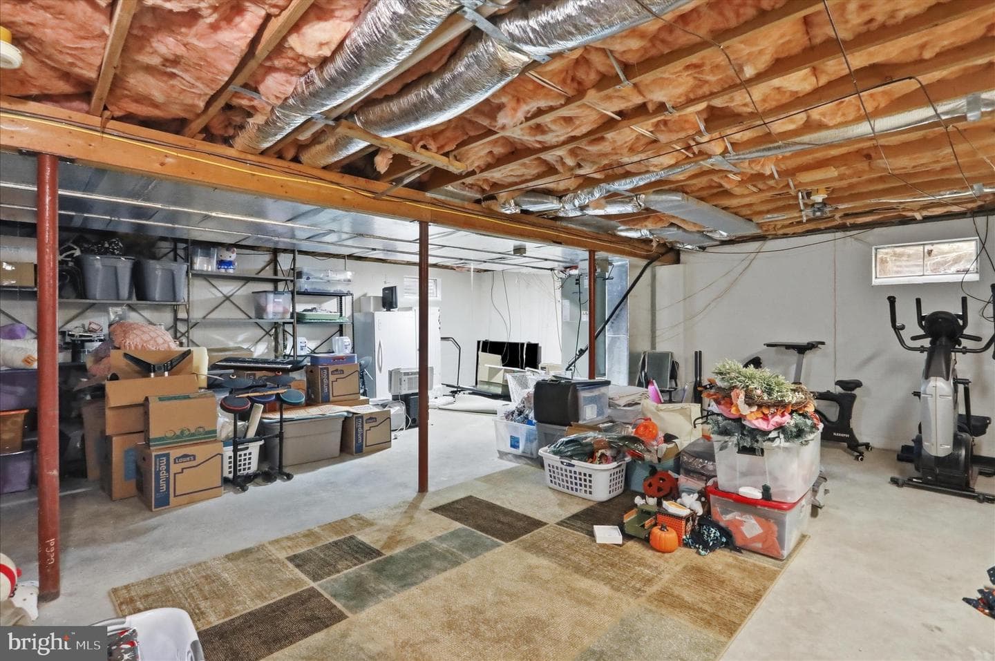 325 Francis Court photo 42