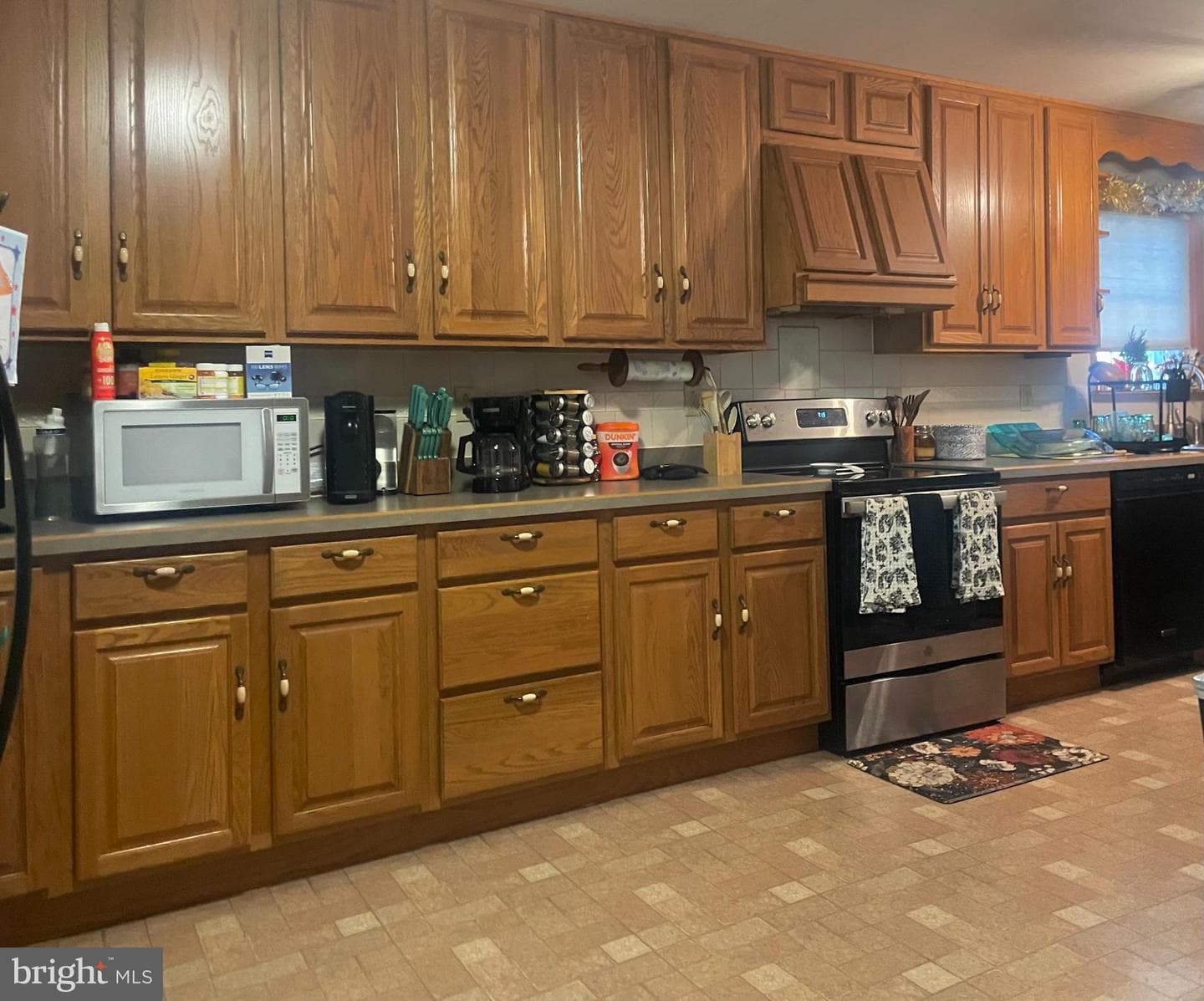 813 Columbia Avenue photo 8