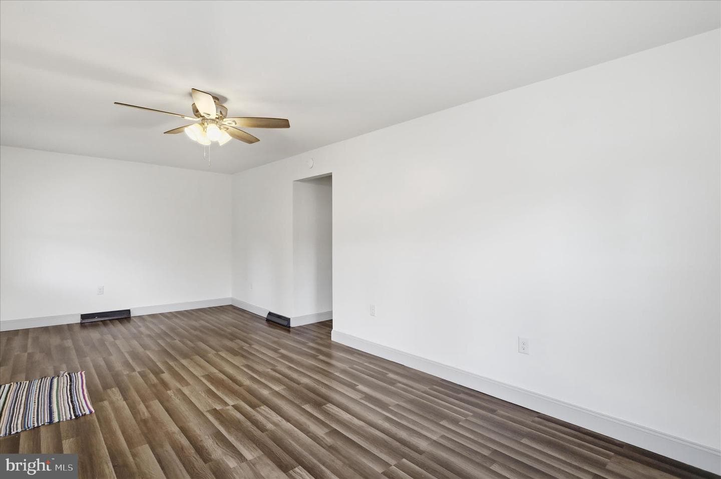 416 Race Street photo 17