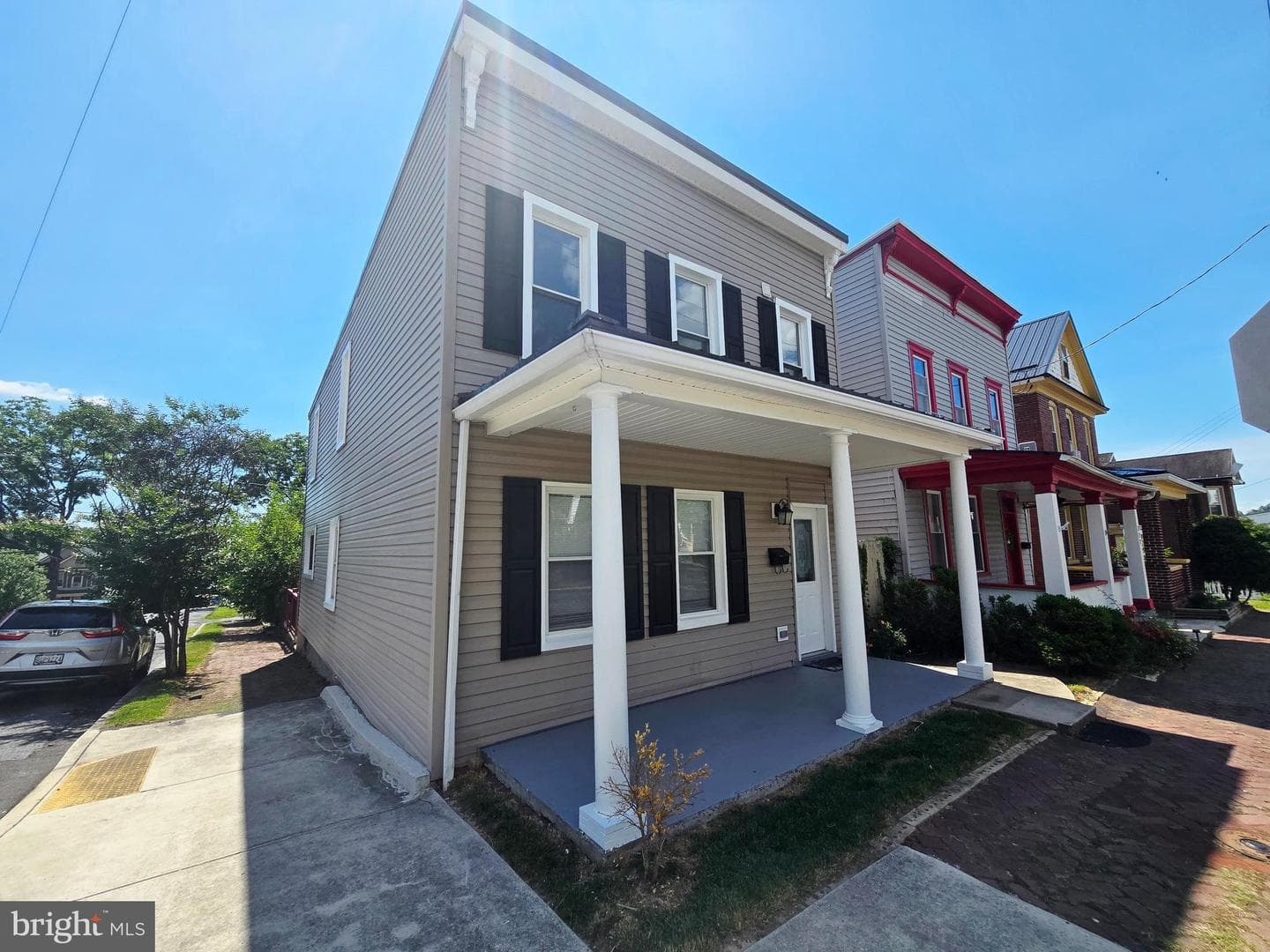 229 Carroll St photo 27